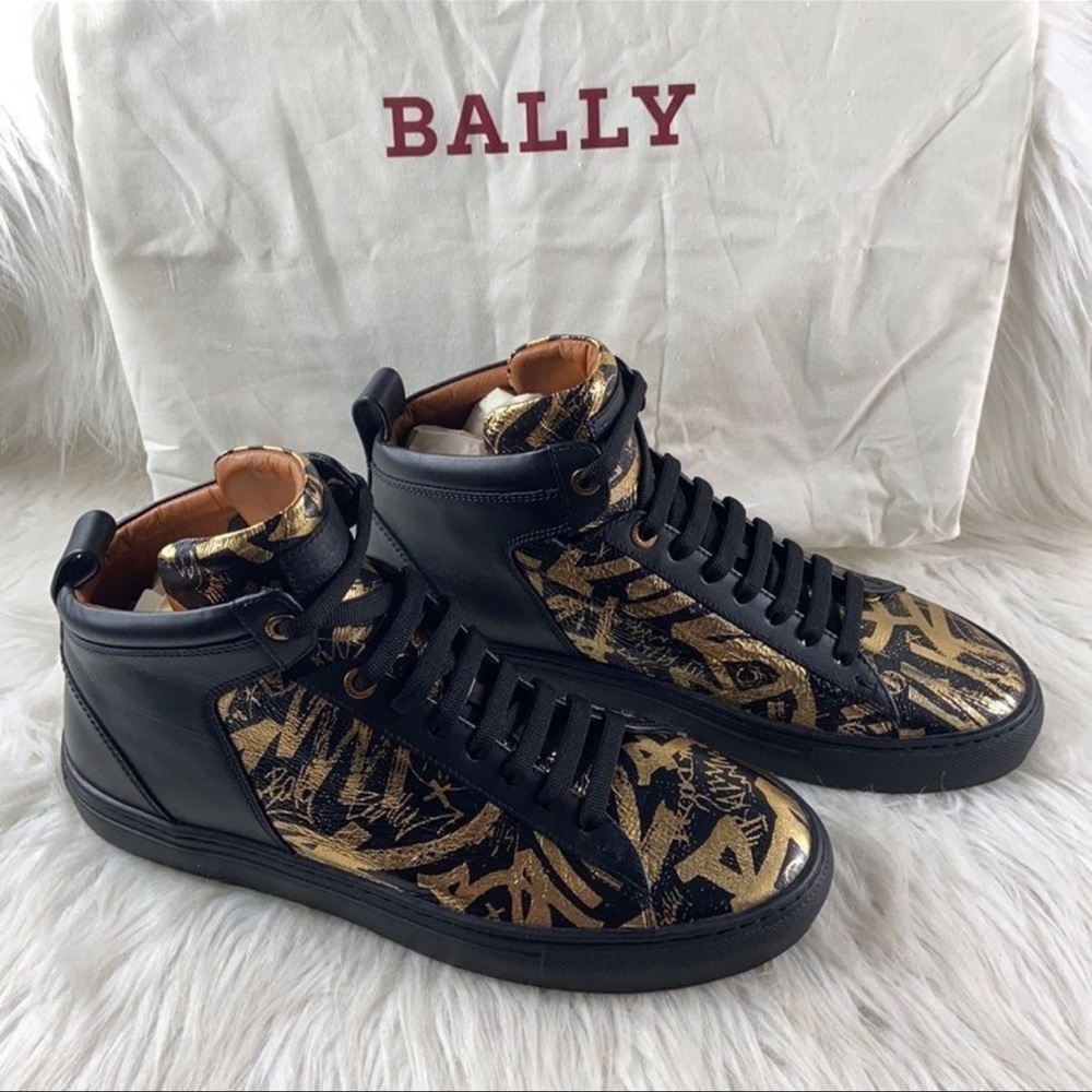 Bally Sneakers Gold with Black